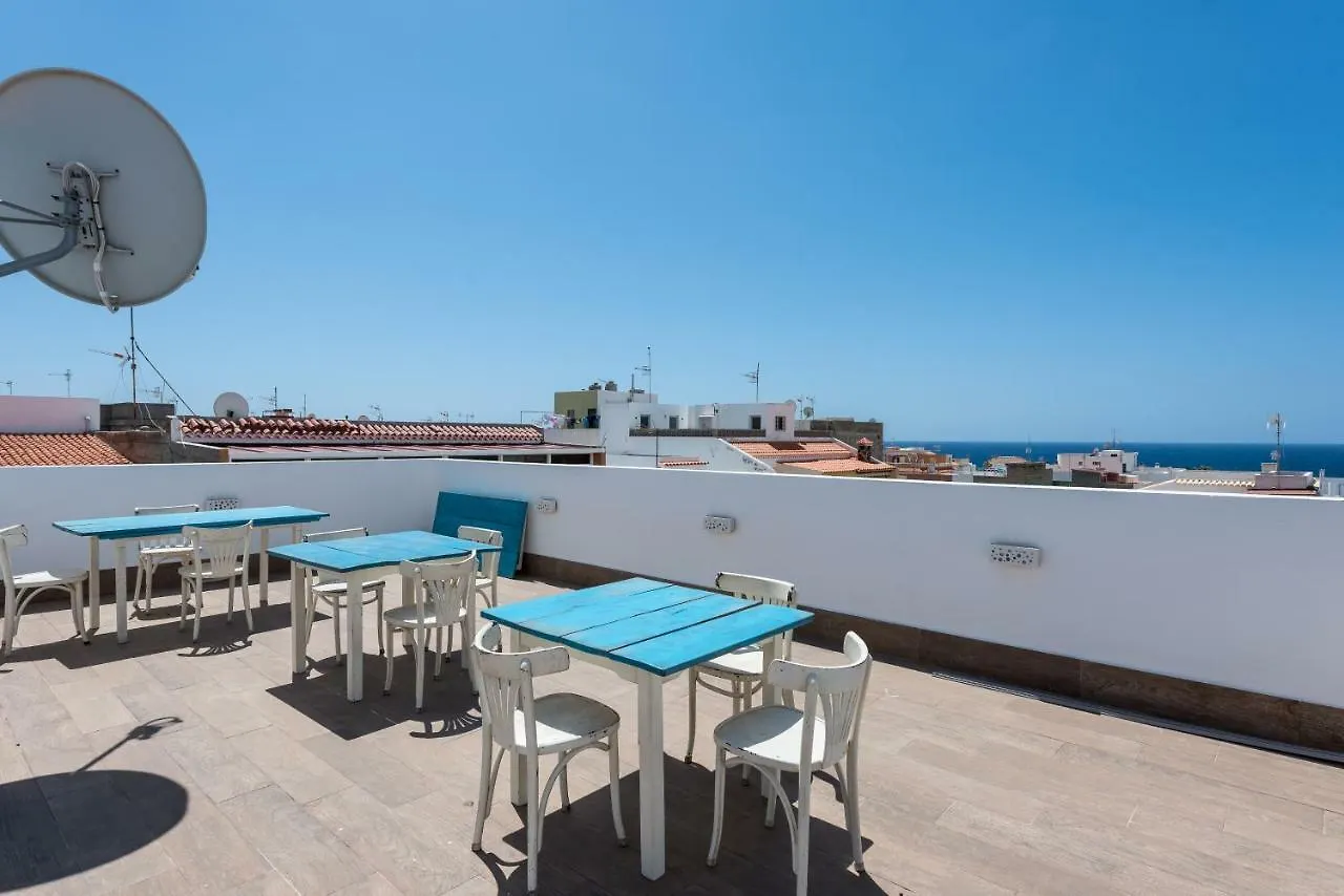 Hostel House Los Abrigos Spain